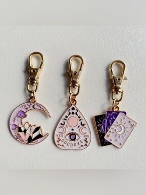 Gold-Tone Pink Enamel Ouija Planchette Keychain Charm
